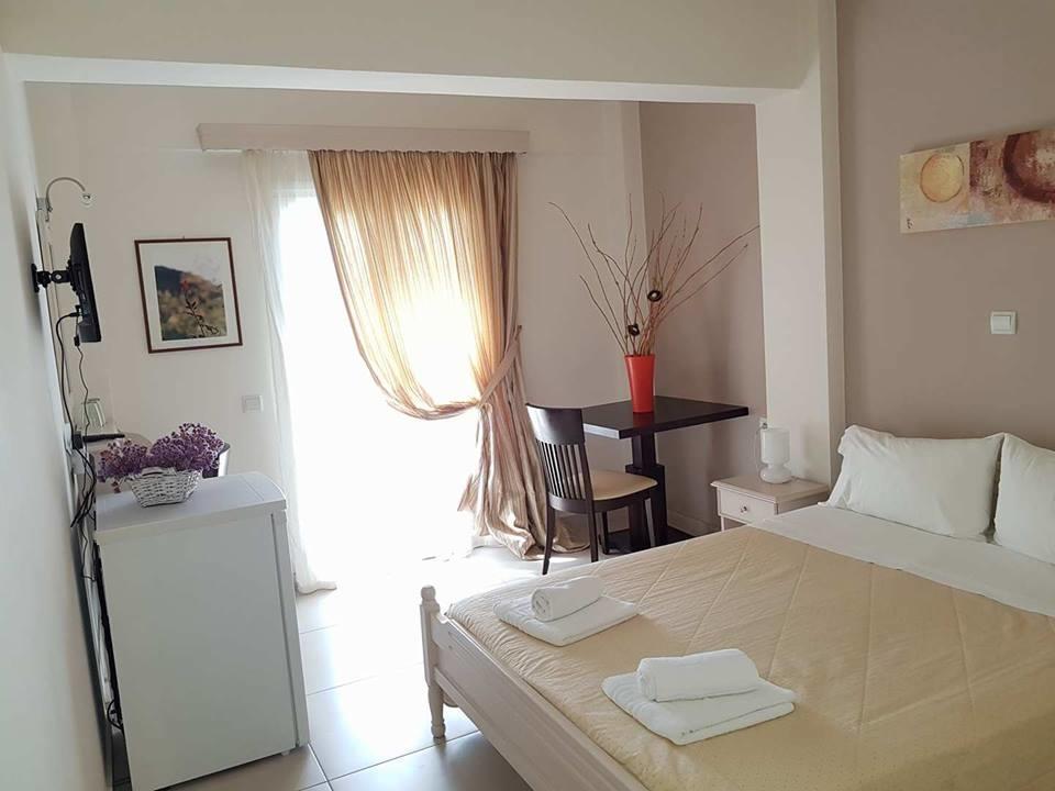 Hotel Philip Pylos Esterno foto